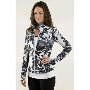 Lululemon Forme Jacket II Brisk‎ Bloom Black White Full Zip Floral Print 6 Core